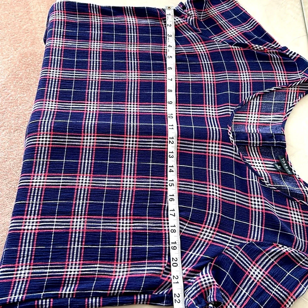 Torrid blouse - Picture 9 of 13